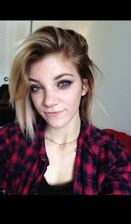 Gianna Frankenstein pornstar beautiful img