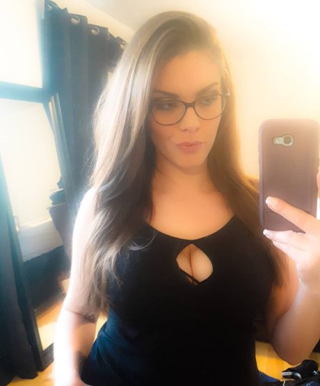 sweetheat 69 star exclusive photos