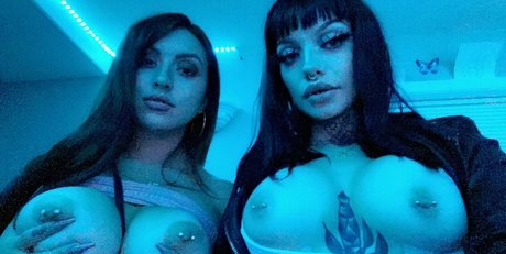 Urfavcoffeegurl adult model archive