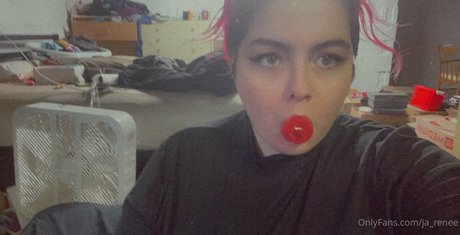 ja renee hot actress photos