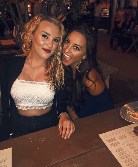 Caroline Wall star perfect galleries