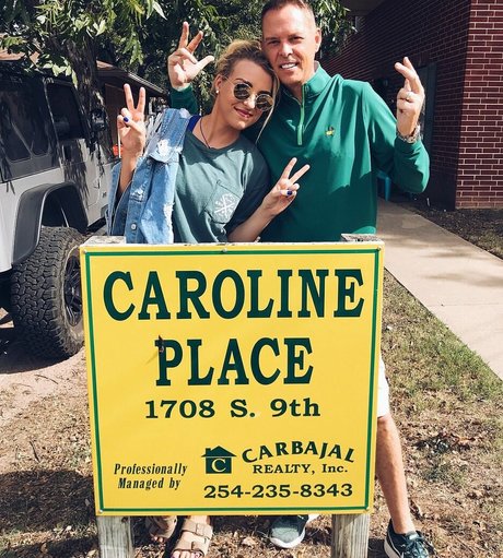 Caroline Wall pornographic star images