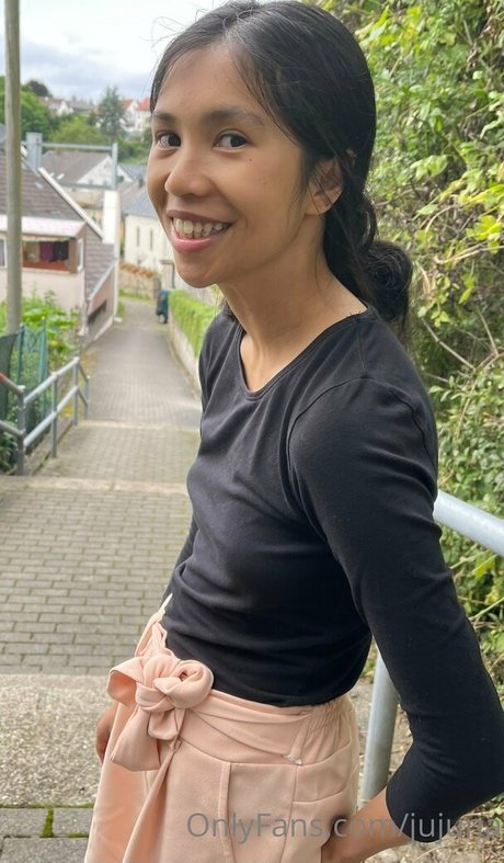 jujuna pretty model picture