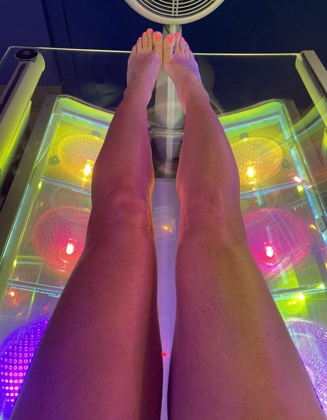 nude pregnant onlyfans exclusive image