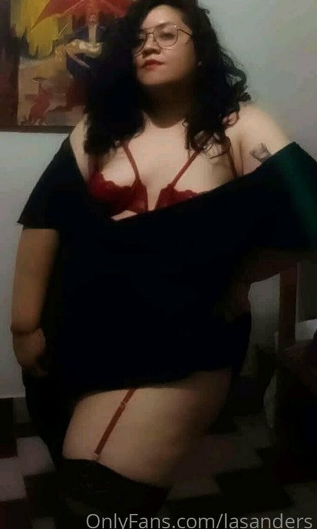 lasanders model exclusive image