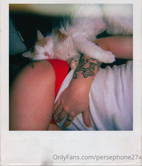 old lady onlyfans beautiful nude pic