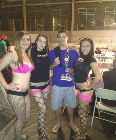 milf pregnant onlyfans hd img