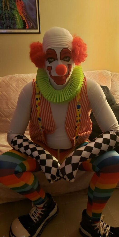 toony clown hot actress images