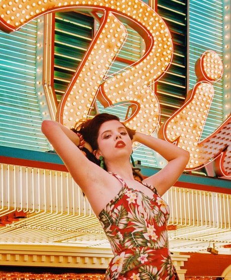 dandyindistress hd star picture