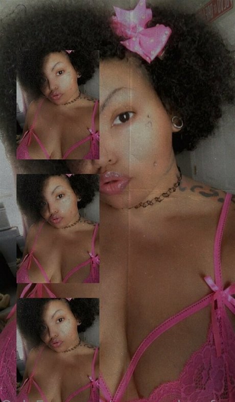 xmercyelagofree model nude pic