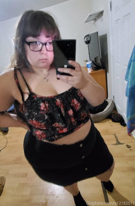 fatassgoddess nude model photo