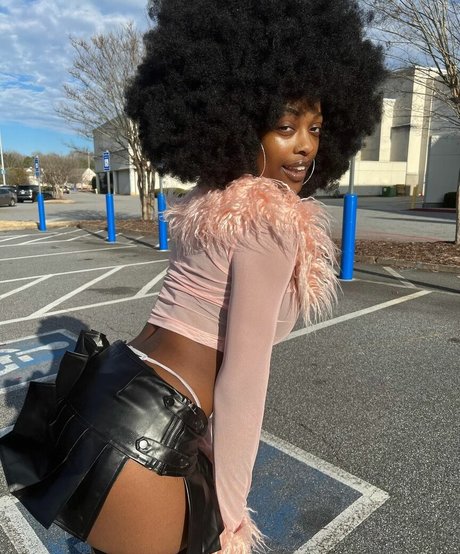 Kalenbree star erotic pictures