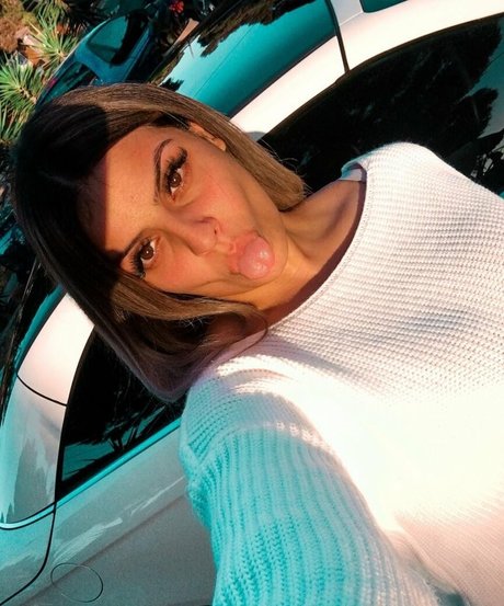 Chloe C model pretty pic