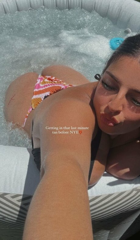 Chloe C pornstar nudes img