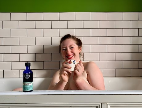 Jeordy Farnell star nudes picture