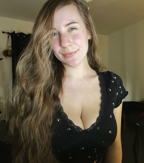 Casey The Gamer free actress pictures