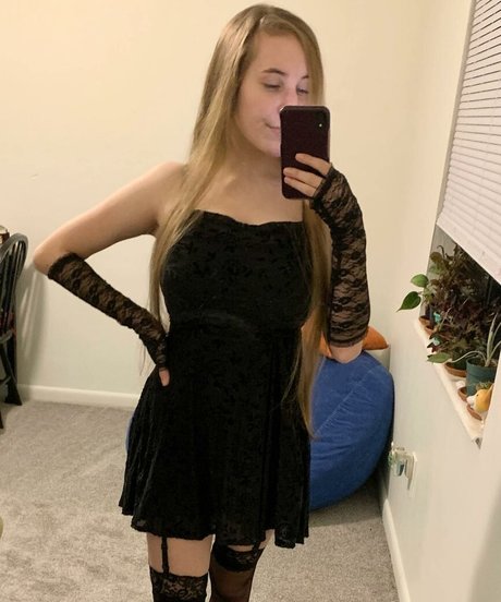 Casey The Gamer pornstar sexy img