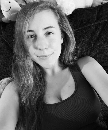 Casey The Gamer art pornstar pictures