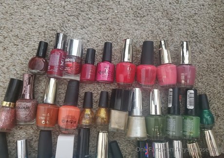 krystalrose toes pornstar adult pic