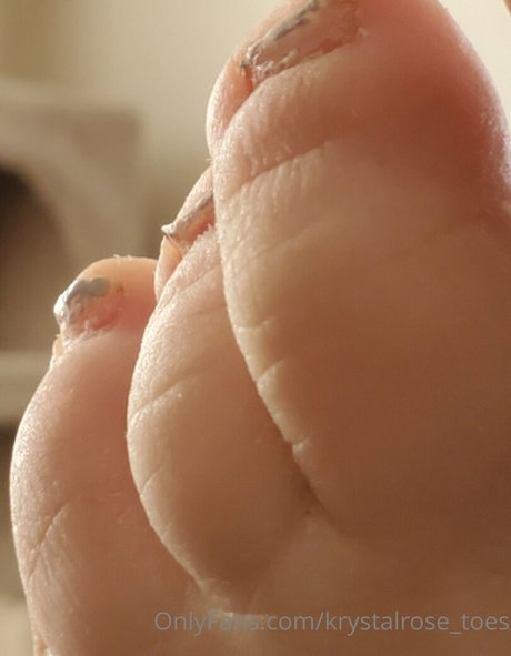 krystalrose toes pornstar gallery