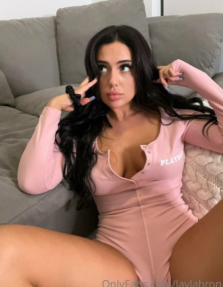 laylabron xxx actress galleries