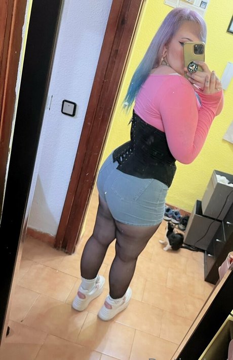 unknown onlyfans hot pic