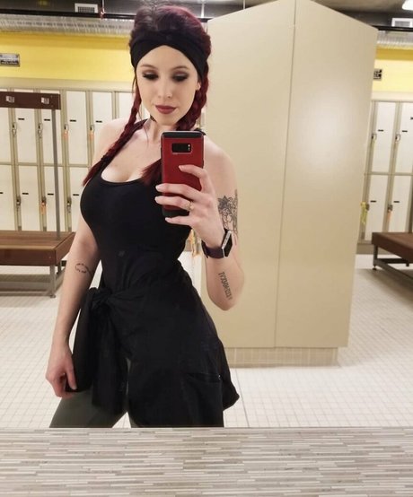 eyes onlyfans nude img