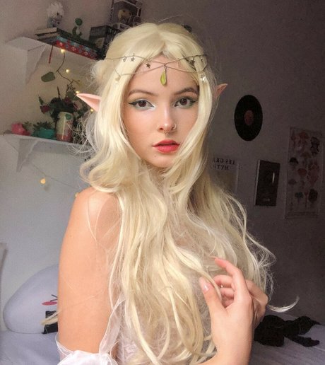 Victoria Ribeiro pornstar free pictures