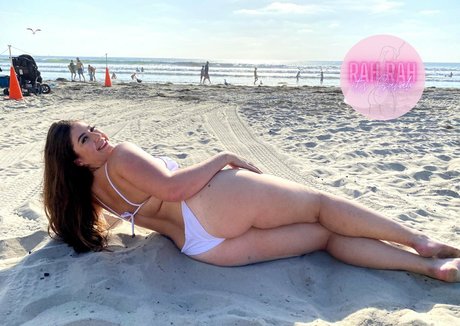 rahrahitssarah model pictures