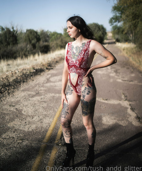 tush andd glitter high quality model galleries