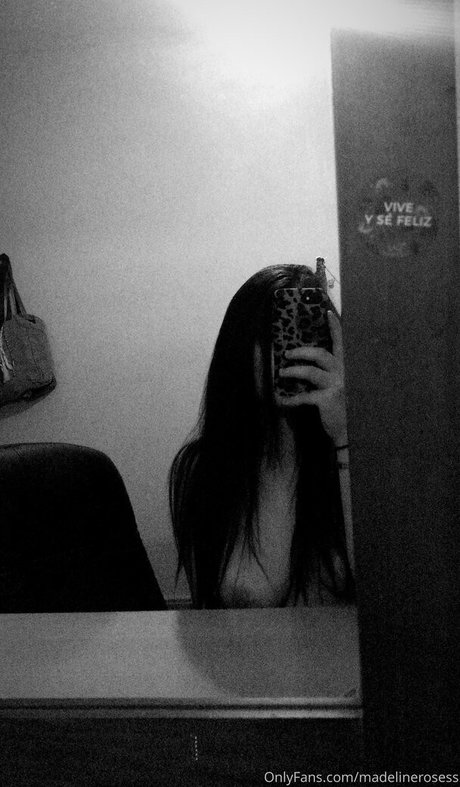 madelinerosess hd pornstar img