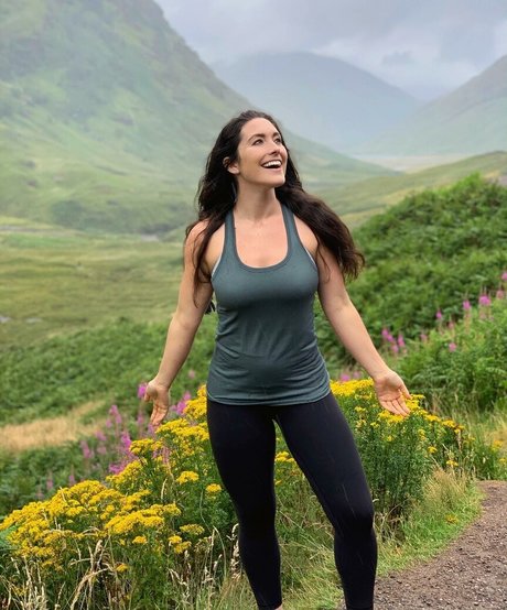 Nikki Delventhal model art pictures