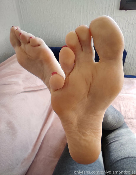 onlydiamondsoles nudes model photo