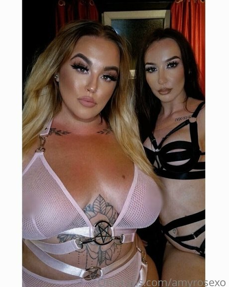 amyrosexo erotic actress picture