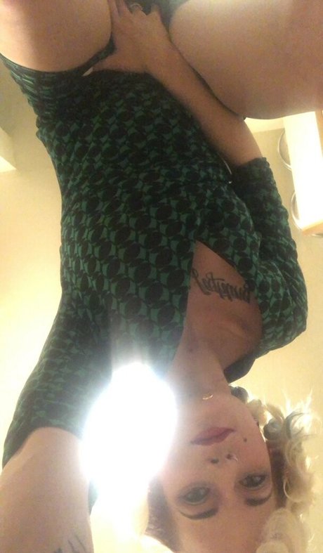 valkyriequeen27 model erotic photos