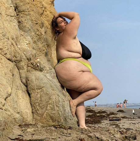 black kitty onlyfans free images