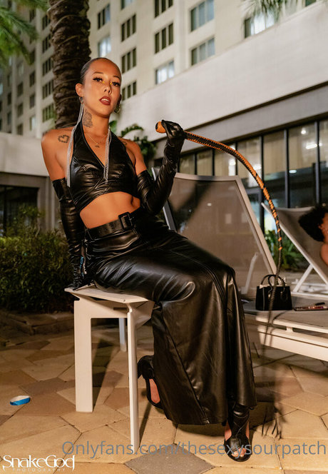 madamemeiko pornstar top pics