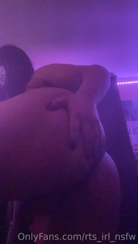 rts irl nsfw erotic actress img