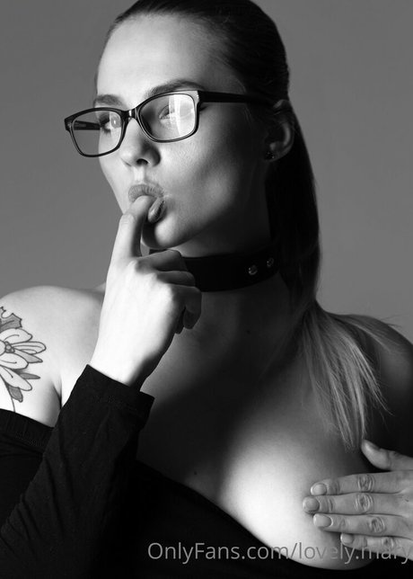 lovelymary666 hd model pics