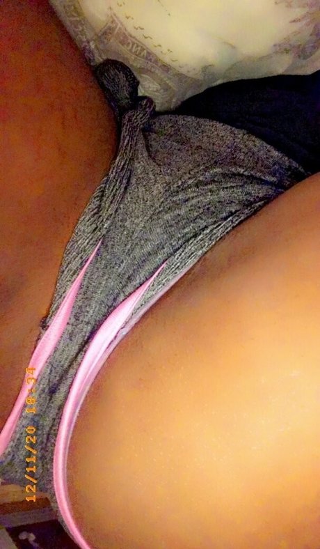 maniii__ model beautiful photo