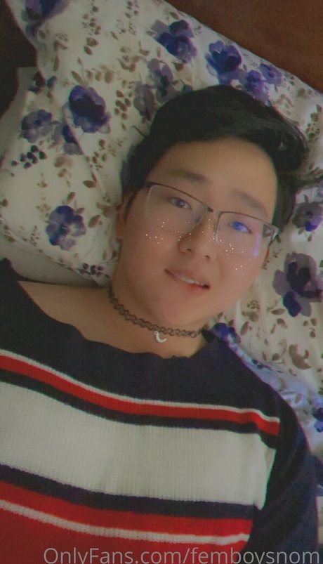 femboysnom star nude img