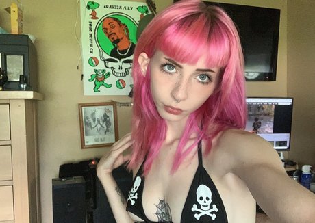 lesbian feet onlyfans art nude img