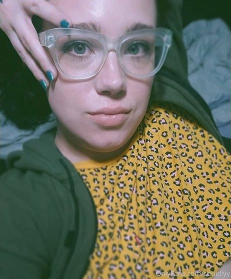 thequeenhasarrived model pic