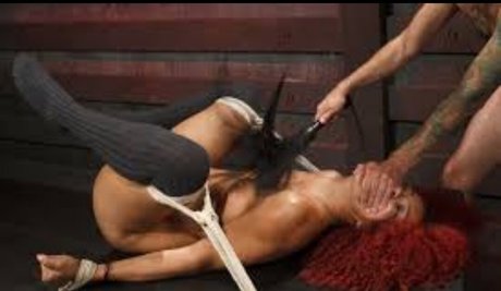 tommypistol sex model image