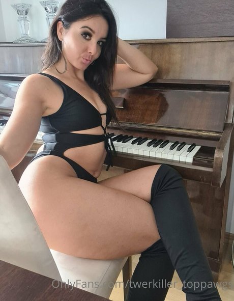 chubby latina teen onlyfans free pic