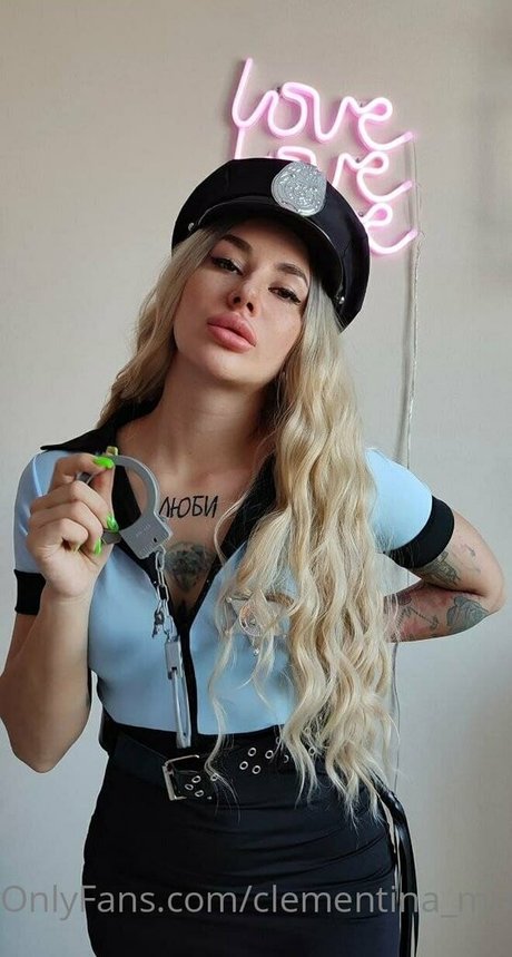 clementina moon star porn gallery