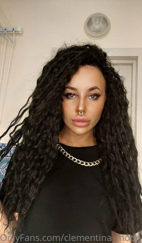 clementina moon high quality model image