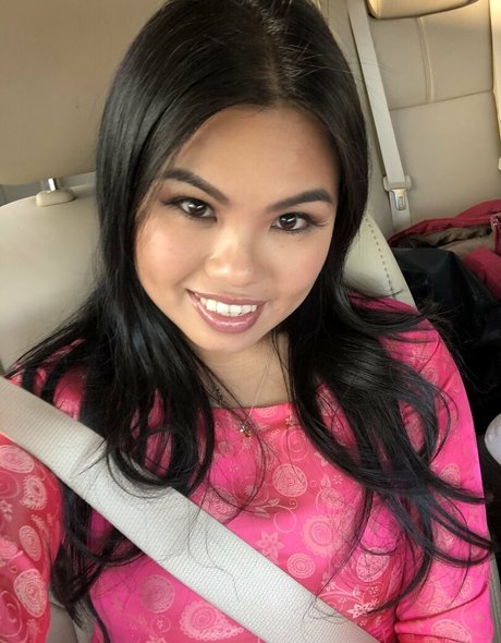 clubstarfall high quality pornstar image