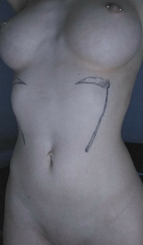 Kindessa sama model art pic