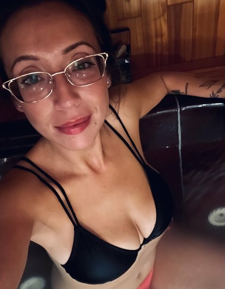 Justanothergirl89 sex model photos